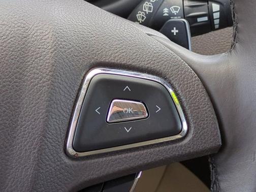 2015 Lincoln MKC Base