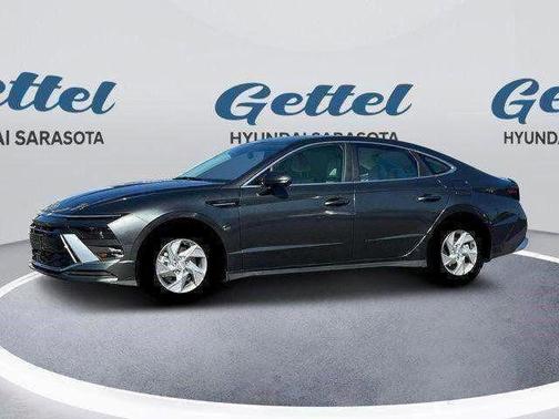 2025 Hyundai SONATA SE