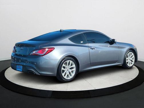 2016 Hyundai Genesis Coupe 3.8 Base