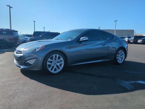 2016 Hyundai Genesis Coupe 3.8 Base