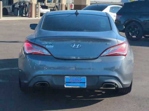 2016 Hyundai Genesis Coupe 3.8 Base