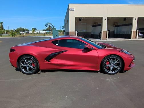 2021 Chevrolet Corvette Stingray w/2LT