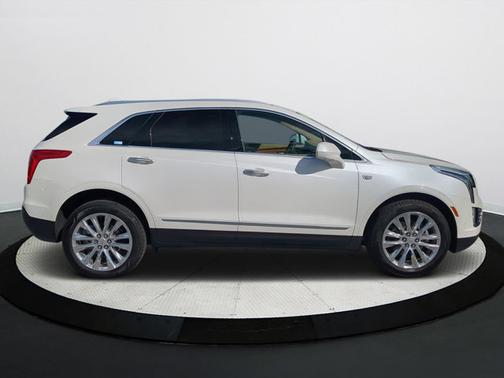 2018 Cadillac XT5 Platinum