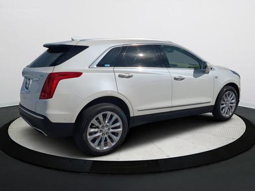 2018 Cadillac XT5 Platinum