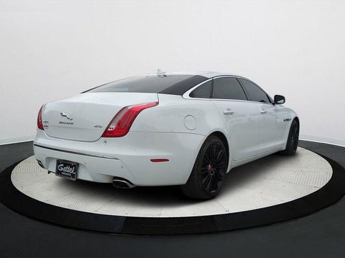 2015 Jaguar XJ XJL Supercharged