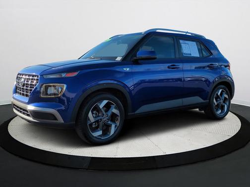 2023 Hyundai VENUE SEL
