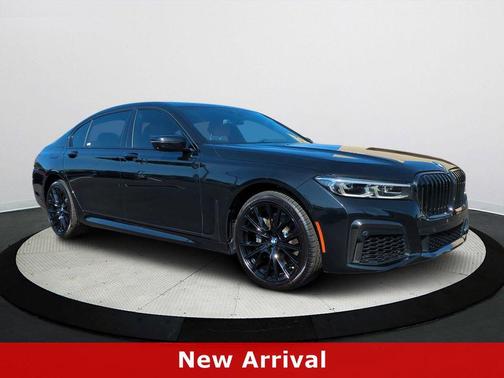 2020 BMW 740 740i