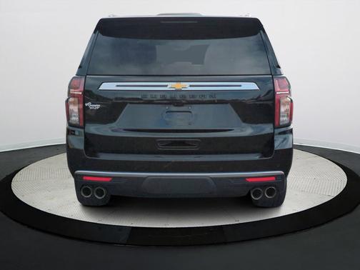 2023 Chevrolet Suburban 4WD High Country