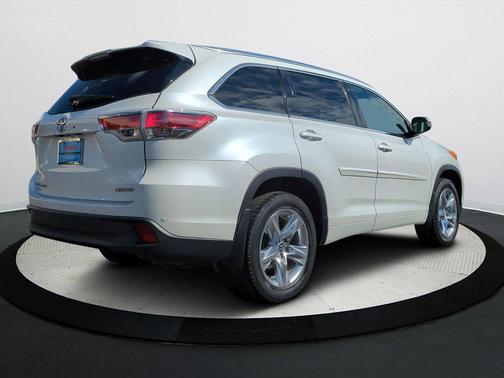 2016 Toyota Highlander Limited