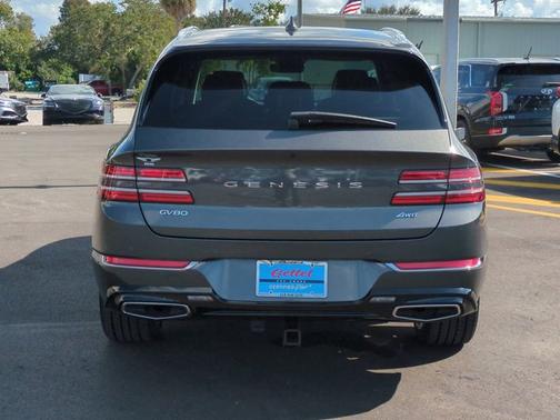 2023 Genesis GV80 2.5T