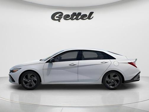 2026 Hyundai ELANTRA HEV SEL Sport