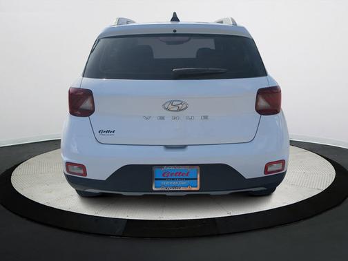 2021 Hyundai VENUE SEL