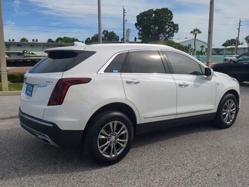 2021 Cadillac XT5 Premium Luxury