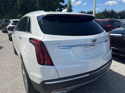 2021 Cadillac XT5 Premium Luxury