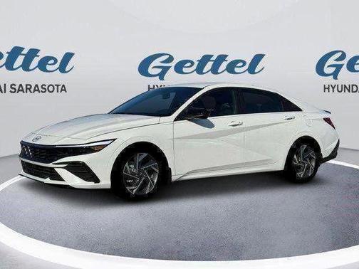 2025 Hyundai ELANTRA HEV SEL Sport