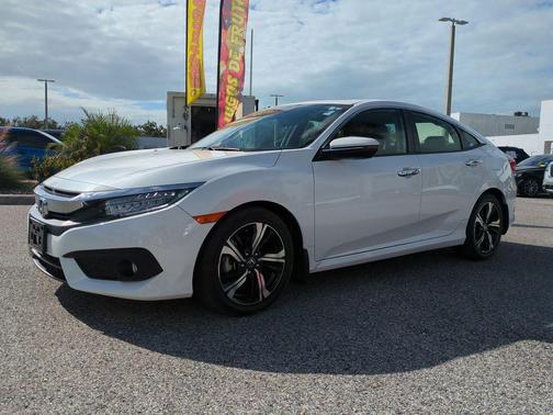 2018 Honda Civic Touring