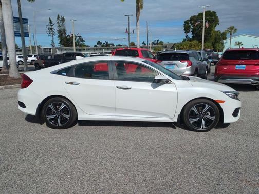 2018 Honda Civic Touring