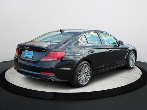 2021 Genesis G70 2.0T RWD