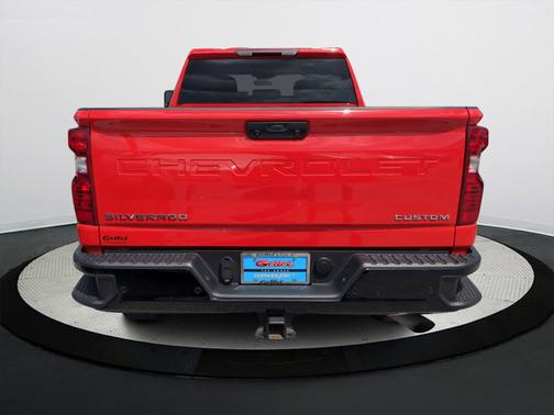 2024 Chevrolet Silverado 2500 Custom