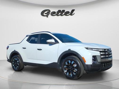 2025 Hyundai SANTA CRUZ SEL Activity