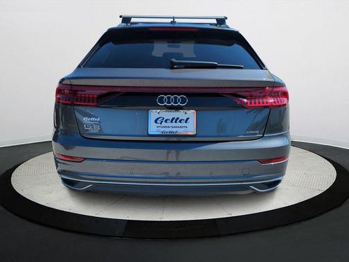 2021 Audi Q8 55 Prestige