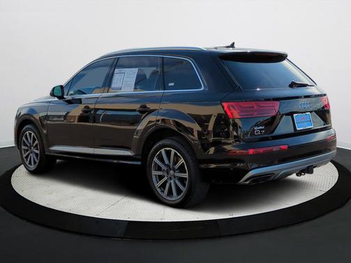 2019 Audi Q7 55 Prestige