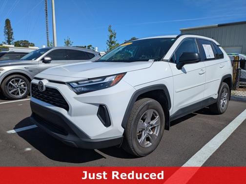 2024 Toyota RAV4 Hybrid LE