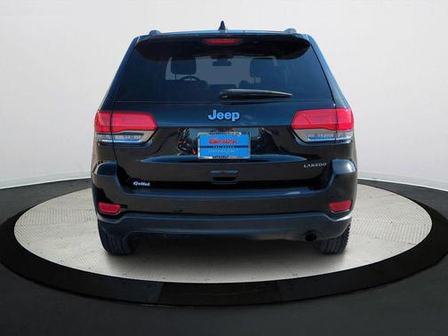 2018 Jeep Grand Cherokee Laredo E