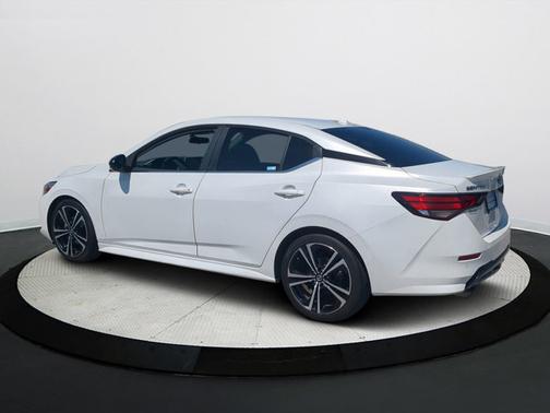 2020 Nissan Sentra SR