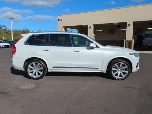 2018 Volvo XC90 T6 Inscription
