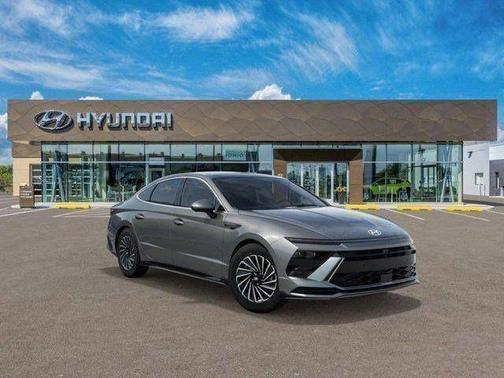 2025 Hyundai SONATA Hybrid Limited