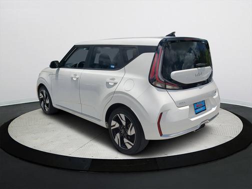 2023 Kia Soul GT-Line