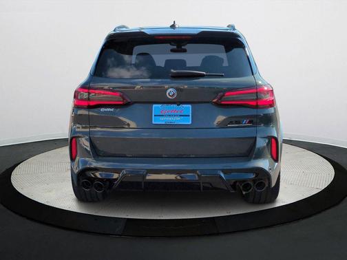 2022 BMW X5 M Base