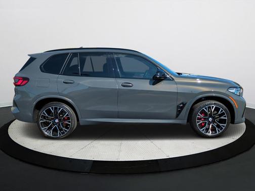 2022 BMW X5 M Base