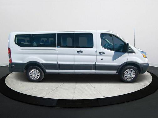 2017 Ford Transit-350 XLT