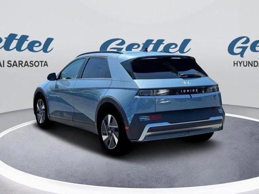 2025 Hyundai IONIQ 5 SEL
