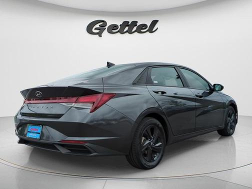 Portofino Gray 2022 Hyundai ELANTRA SEL