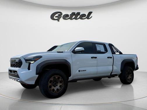 2025 Toyota Tacoma Hybrid Trailhunter