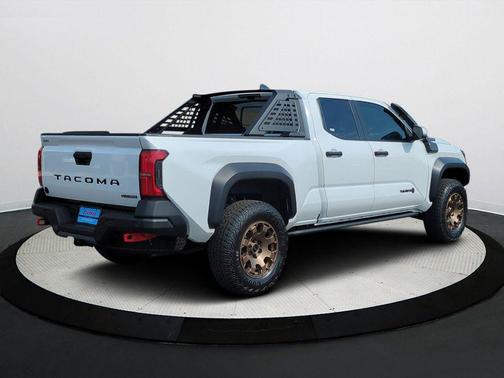 2025 Toyota Tacoma Hybrid Trailhunter