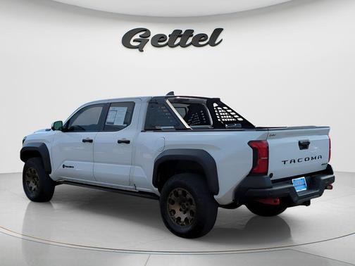 2025 Toyota Tacoma Hybrid Trailhunter