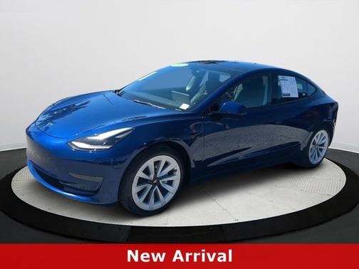 2022 Tesla Model 3 Standard Range
