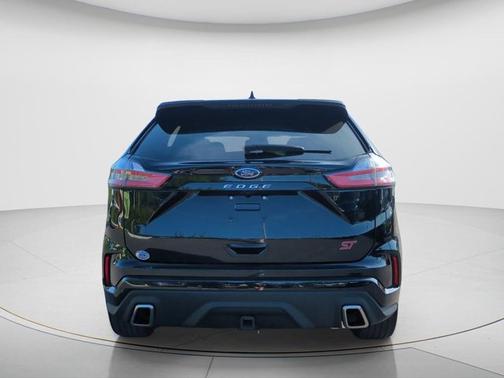 AGATE BLACK METALLIC 2022 Ford Edge ST