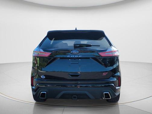 AGATE BLACK METALLIC 2022 Ford Edge ST