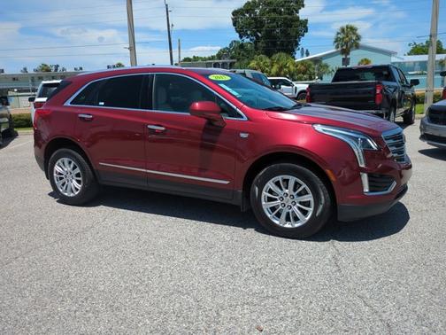 2017 Cadillac XT5 Base