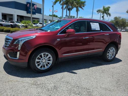 2017 Cadillac XT5 Base
