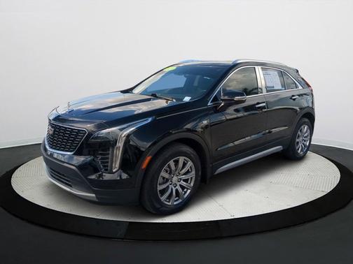 2021 Cadillac XT4 Premium Luxury