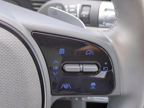 Atlas White 2024 Hyundai IONIQ 5 Limited