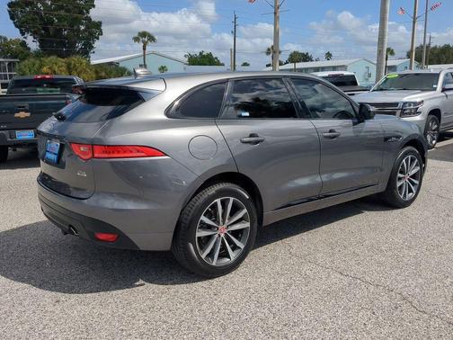 2018 Jaguar F-PACE 25t R-Sport