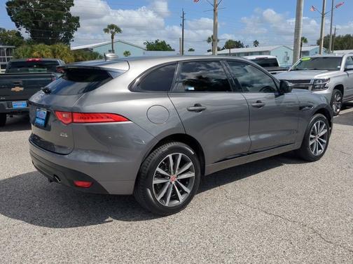 2018 Jaguar F-PACE 25t R-Sport