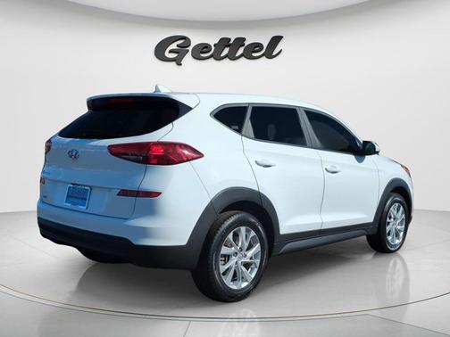 Winter White 2020 Hyundai TUCSON SE